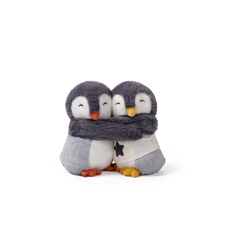 [MC500013] Glacier Penguin Hugs